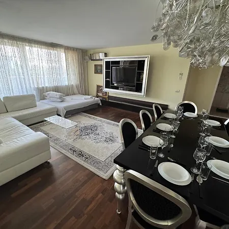 Penthouse Coralia Luna Park Daire *