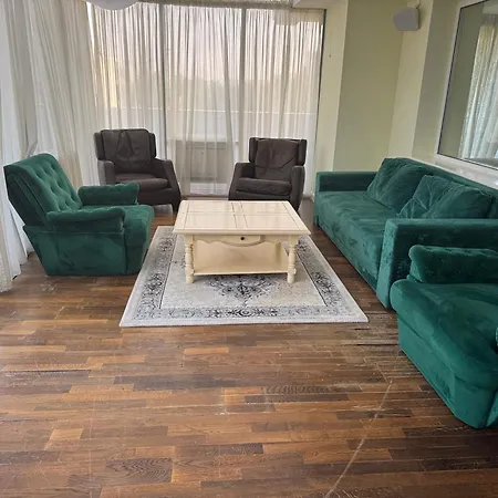 Penthouse Coralia Luna Park مامايا