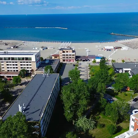 아파트 Penthouse Coralia Luna Park